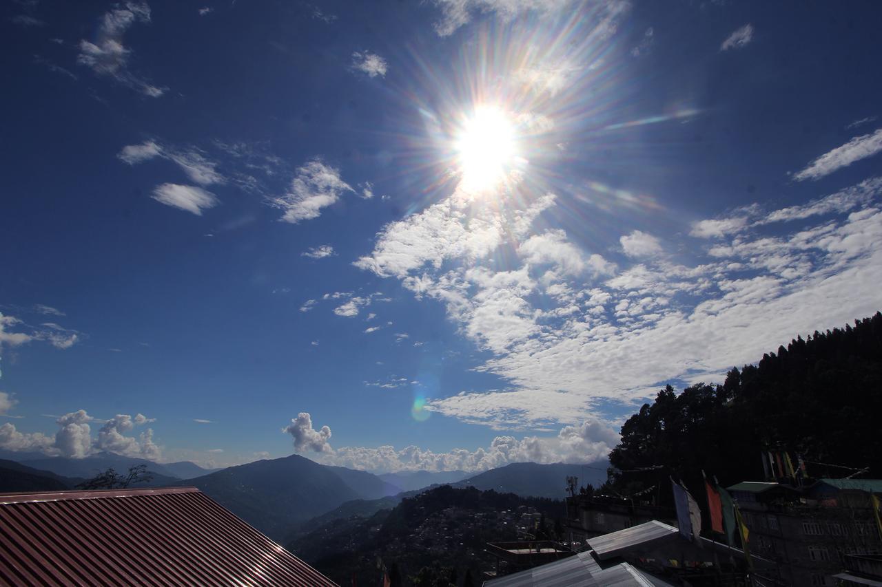 Hotel Tarayana Grand Gangtok Eksteriør billede