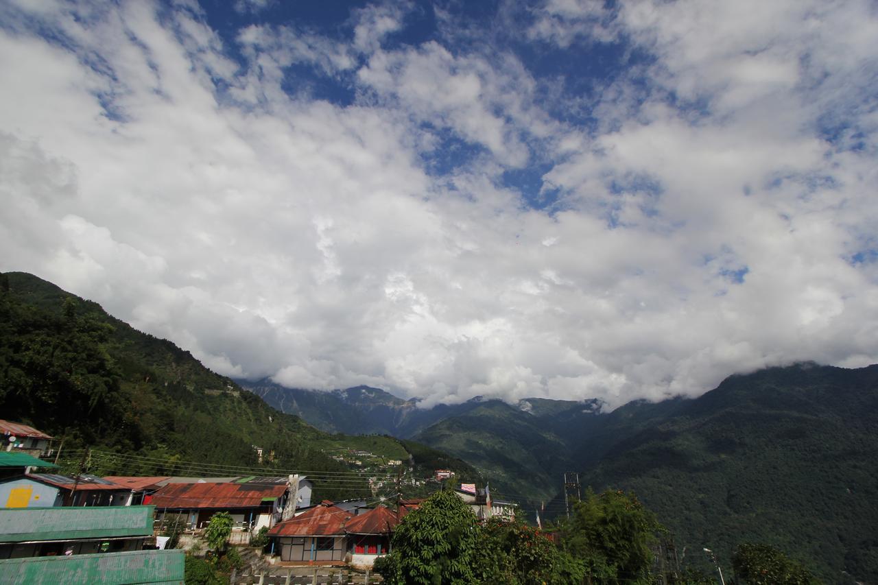 Hotel Tarayana Grand Gangtok Eksteriør billede